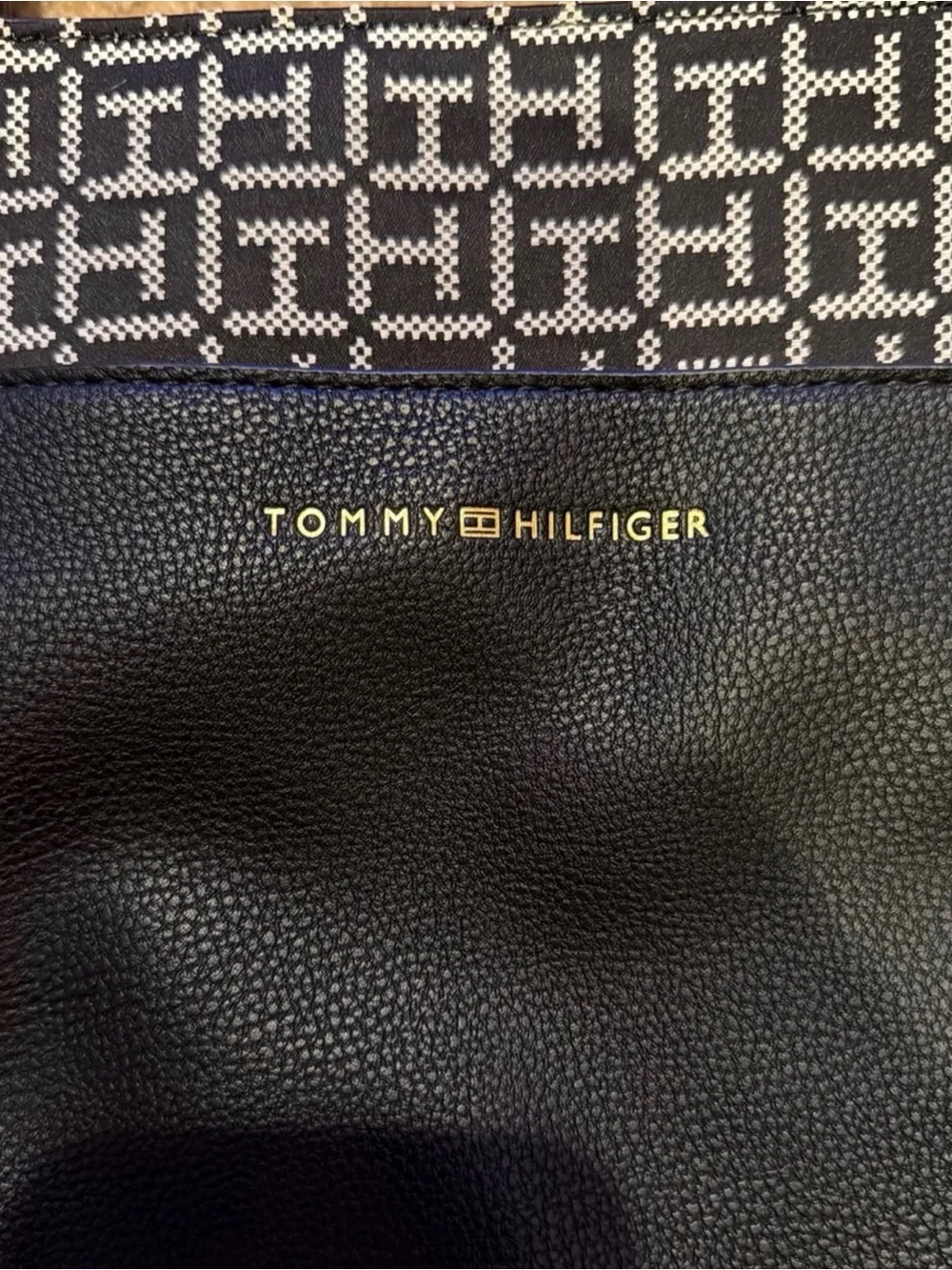 Tommy Hilfiger tommy hilfiger